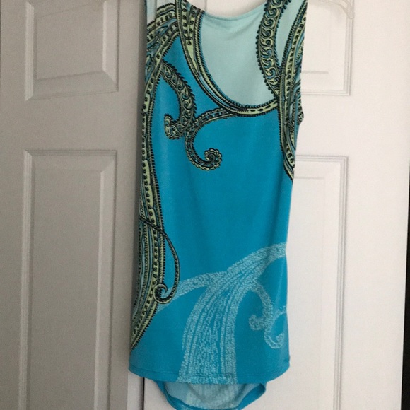 Top - Picture 4 of 4